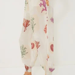 Nautilus Cream Genie Pants -Outlet Toggify Store 0n1iOPGvPORo4pKAobRZroo17MJsXdpq 1 scaled