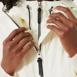 Mackage Cream Melany Jacket -Outlet Toggify Store 5CWBORJqWSOT9xPnRoz43rR7aJFNTFS4 1 scaled