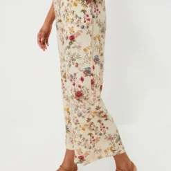 Weekend Max Mara Ivory Flower Gradara Pants -Outlet Toggify Store 5mxfOhry6lEDPuBVKoKj7C7pzTkfZ2Fj 1 scaled