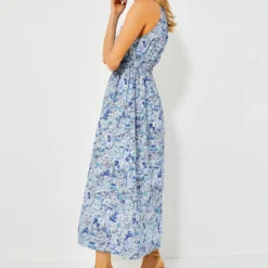 Blue Floral High Neck Heidi Midi Dress -Outlet Toggify Store 6FlqiYsXVQI6uhkAy7oCvErjd2Xf3oiw 1 scaled
