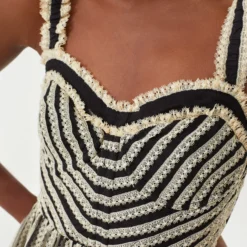 Multi Verona Lace Corset Dress -Outlet Toggify Store 6S8nJO3UMU6WdVBQQjQv25UglNg0gI0L 1 scaled