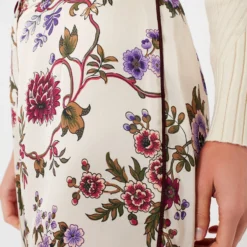 Chantilly Vine Solene Pants -Outlet Toggify Store 9QBTVk6MCFQSWPyKDWJ4ZDL8JqZSqjjh 1 scaled