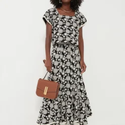 Black & Ivory Eyelet Violet Maxi Skirt -Outlet Toggify Store 9Xao82LRT749nzrj9jGOEMpqT7nD09Zs 1 scaled