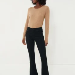 MOTHER Not Guilty The Weekender -Outlet Toggify Store 9g3aMgEz0ElLjRwN3tiwSQtgkPq2l6wq 1 scaled