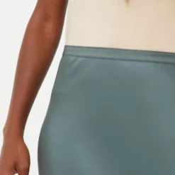 ANINE BING Dark Sage Bar Silk Skirt -Outlet Toggify Store Apvj3GhBYvylOGwuIwrRuDEDseExrSvV 1 scaled