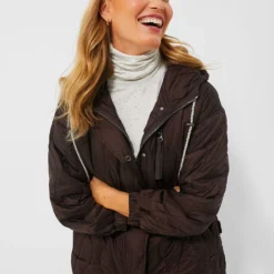 Varley Coffee Bean Caitlin Quilt Jacket -Outlet Toggify Store FFzTO5EMhDEhWnmR2J6sJzwJaaOifSuR 1 scaled