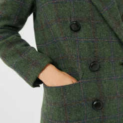 Green Plaid Wool Julius Long Coat -Outlet Toggify Store H8sruULUzFMPFNB1ltBRcyHdDTACJMU8 1
