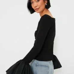 Staud Black Paige Top 8 Staud Black Paige Top -Outlet Toggify Store HMwKII8sDJ7Ps7tzWwOiBtDhJzAsnXRA 1 scaled