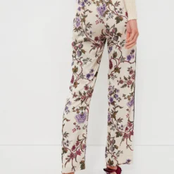 Chantilly Vine Solene Pants -Outlet Toggify Store HbzCpuk9xCd1gekOVnNAVHtCXGQSViYN 1 scaled