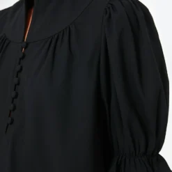 Black Selena Blouse 9 Black Selena Blouse -Outlet Toggify Store JNFvZV5p6BNJELtpZo5kFMHgSKRfo4Rt 1 scaled