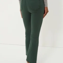 MOTHER Black Forest The Hustler Ankle Fray -Outlet Toggify Store Oy6H9uDAqZxbKaNVHBYfPUJoiOiSAv8Q 1 scaled