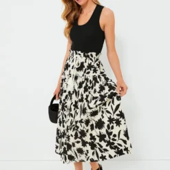 Exclusive Ivory Floral Midi Skirt -Outlet Toggify Store Pk8uc7Qg8RYpxYl8UbKzDrKkF8CqMwWx 1 scaled