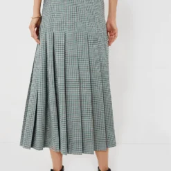 Palladian Check Isla Skirt 9 Palladian Check Isla Skirt -Outlet Toggify Store TKZyNAdG06WXkK9b7DVQpsGd7N0lDibW 1 scaled
