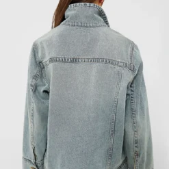 Derby Wash The Slouchy Jean Jacket -Outlet Toggify Store TWnpZkYtiataE4JGIpGGXvqieozQ3dp6 1