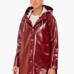 Stutterheim Burgundy Mosebacke Opal Jacket