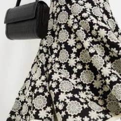 Black & Ivory Eyelet Violet Maxi Skirt -Outlet Toggify Store XLGA4nLxJaxtszGXkVelCPuzbL6nWdcE 1 scaled