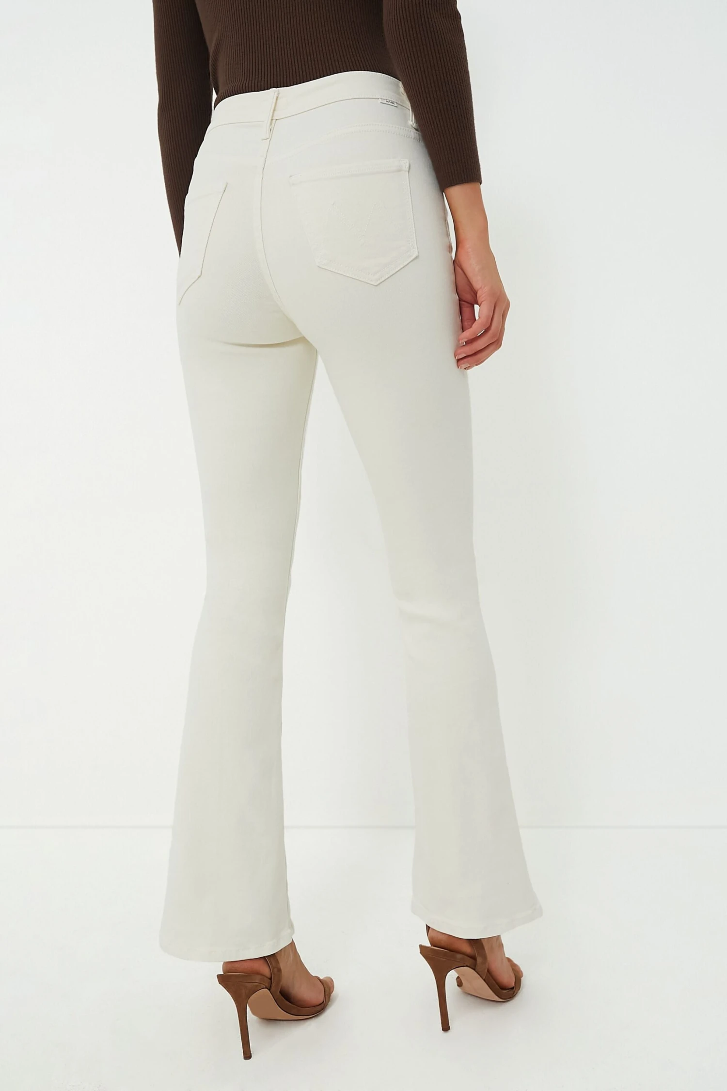 MOTHER Marshmellow High Waisted Weekender Skimp 4 MOTHER Marshmellow High Waisted Weekender Skimp - Image 4