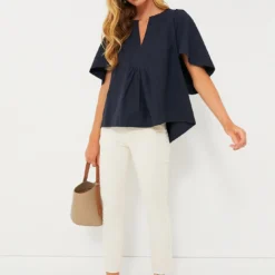 Navy Finley Flutter Sleeve Top 11 Navy Finley Flutter Sleeve Top -Outlet Toggify Store a5fuRYE9MsO46jfBWKviaInkEdYMbAW0 1