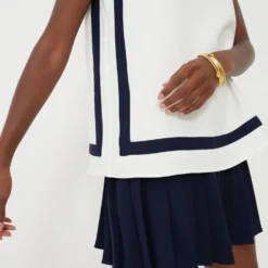 Navy Stripe Tyler Top -Outlet Toggify Store b668oTTmwCRxZxZd8diZZPgAOAeB6GkG 1 scaled