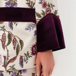 Chantilly Vine Velvet Trim Smoking Jacket -Outlet Toggify Store e7vKbuCK8EZkAZZZnIclib4ZuWSKwStG 1 scaled