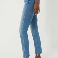 MOTHER Riding The Cliffside Mid Rise Dazzler Ankle Fray -Outlet Toggify Store eN3iJK8hLLZH9eDtCjILSGRODdAjGNn5 1 scaled