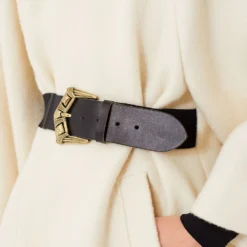 Ba&sh Ecru Hini Cape -Outlet Toggify Store elGx8YpLRShiuEqC3jm1v1laUsCgaQeU 1 scaled