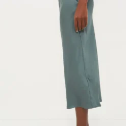 ANINE BING Dark Sage Bar Silk Skirt -Outlet Toggify Store hVjJb9SIhHvV1RgGcVnWH0NidjrTHabg 1 scaled