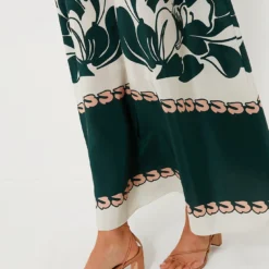 Dark Green Spray Of Flowers Strapless Long Dress -Outlet Toggify Store jxUnGWIj8QMOsWo76NX7z2n7SpctZIgu 1