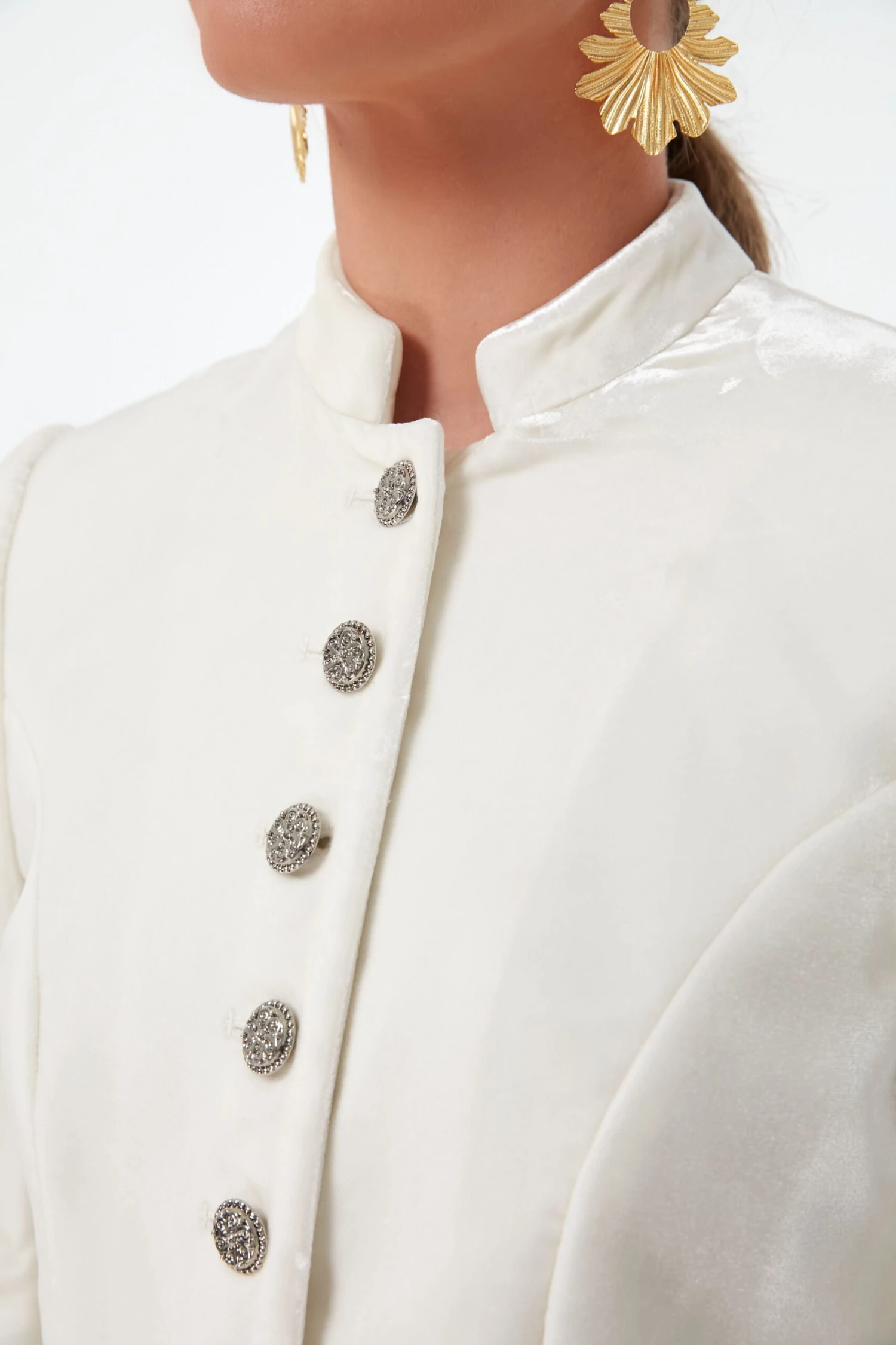 Ivory Velvet Annabelle Bride Jacket 6 Ivory Velvet Annabelle Bride Jacket - Image 6