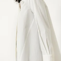 White Nina Swing Button Down -Outlet Toggify Store sdXzv4QM0rmeE46AhKkj9PsdEtUwKJrQ 1 scaled