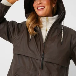 Varley Dark Truffle Alyssa Rain Jacket -Outlet Toggify Store suiPBByd6j8lBNMENvWt4qcyFMGg05mQ 1 scaled