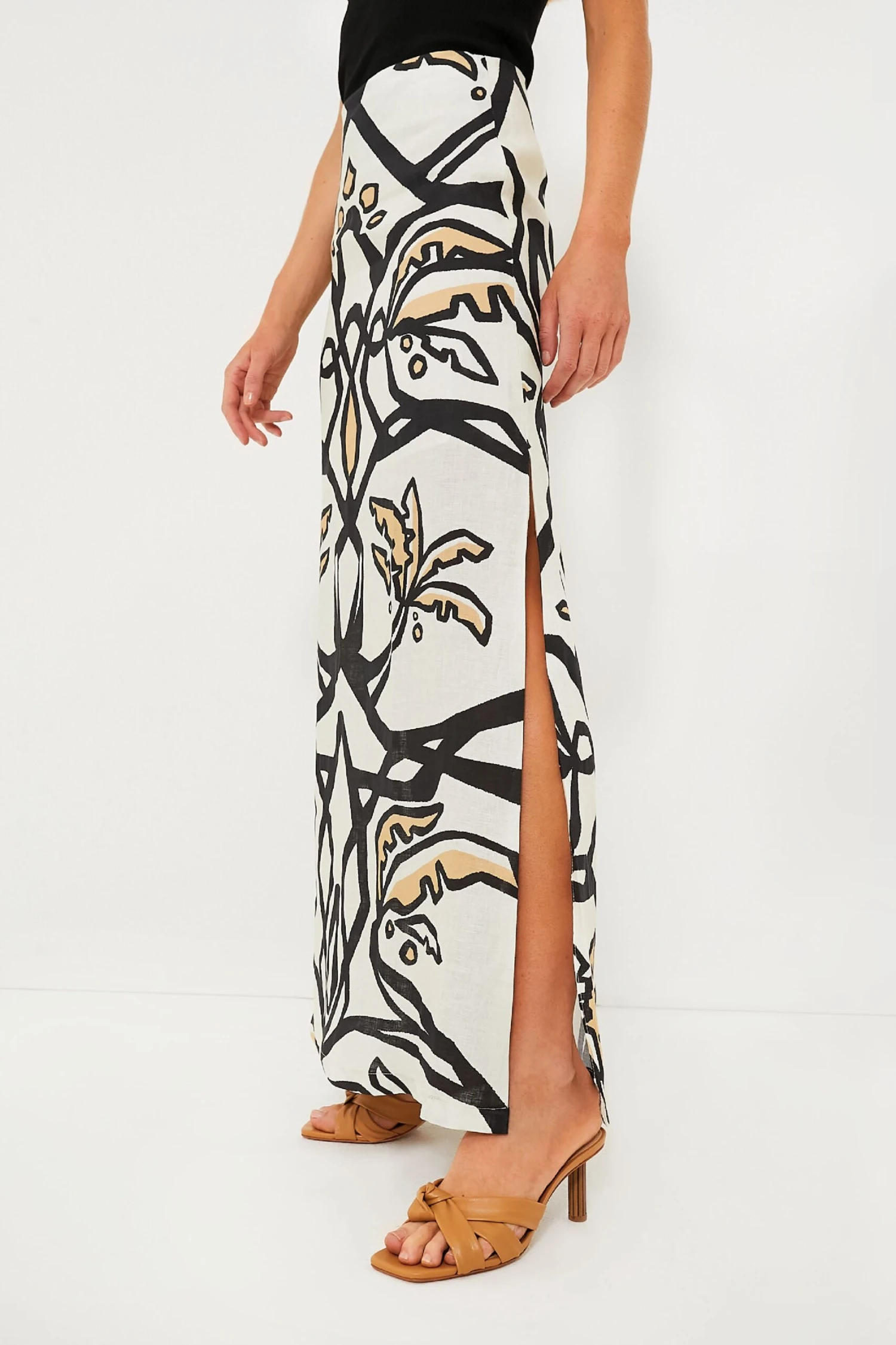 Malambo White Carmenza Skirt 3 Malambo White Carmenza Skirt - Image 3